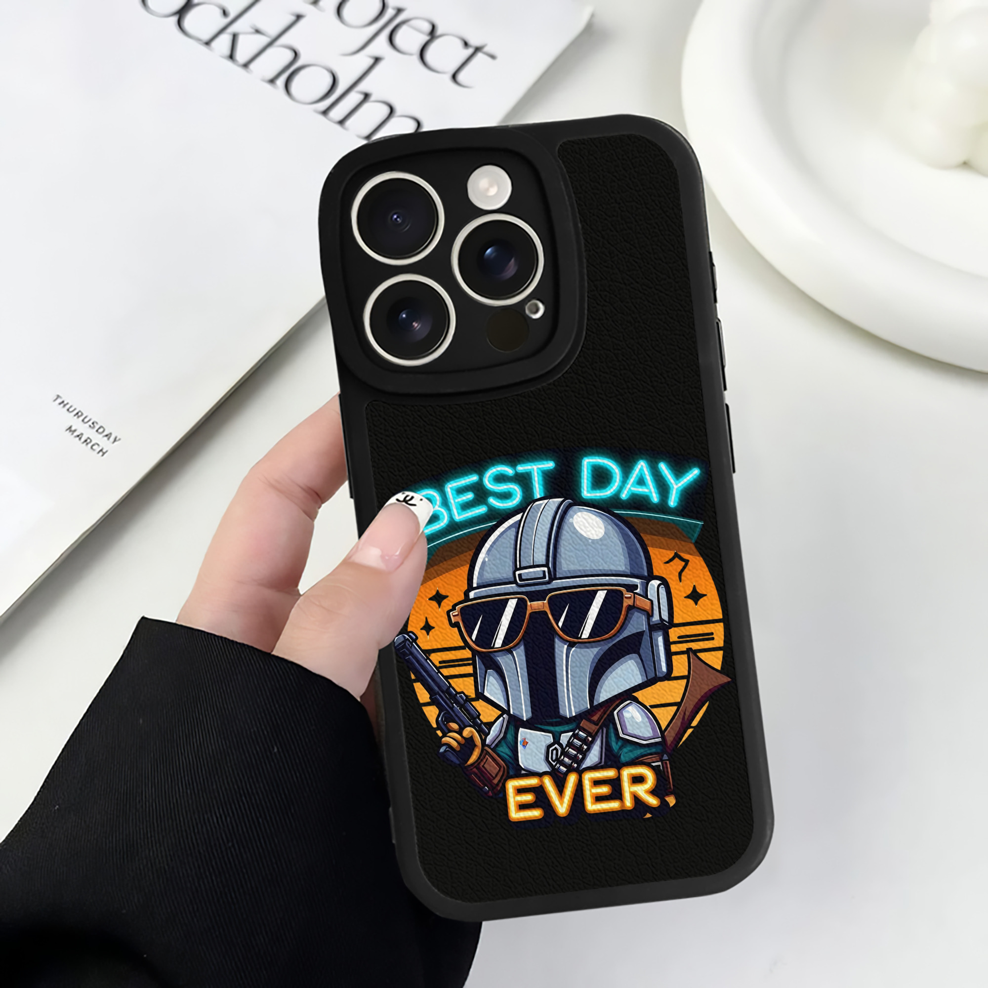（画像用） スター・ウォーズ Star Wars 【iPhone 16シリーズ対応】シリコンスマホケース（レザー調） 材質：シリコン